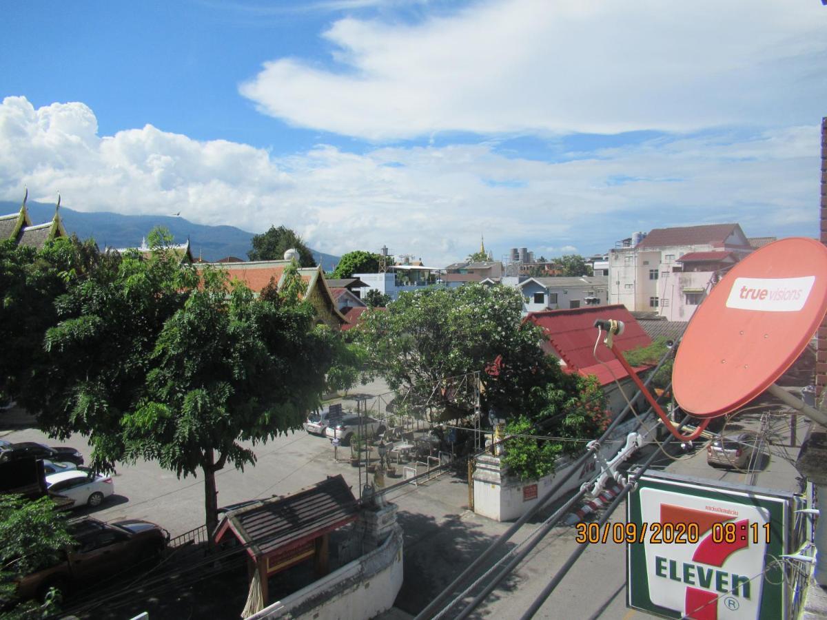 Jay Guesthouse And Restaurant (Adults Only) Chiang Mai Eksteriør billede