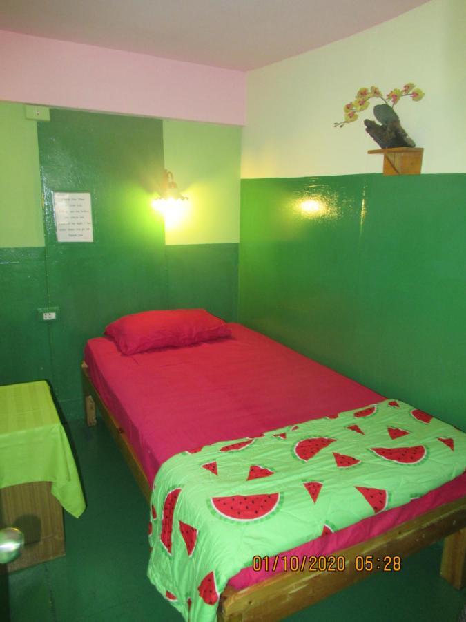 Jay Guesthouse And Restaurant (Adults Only) Chiang Mai Eksteriør billede