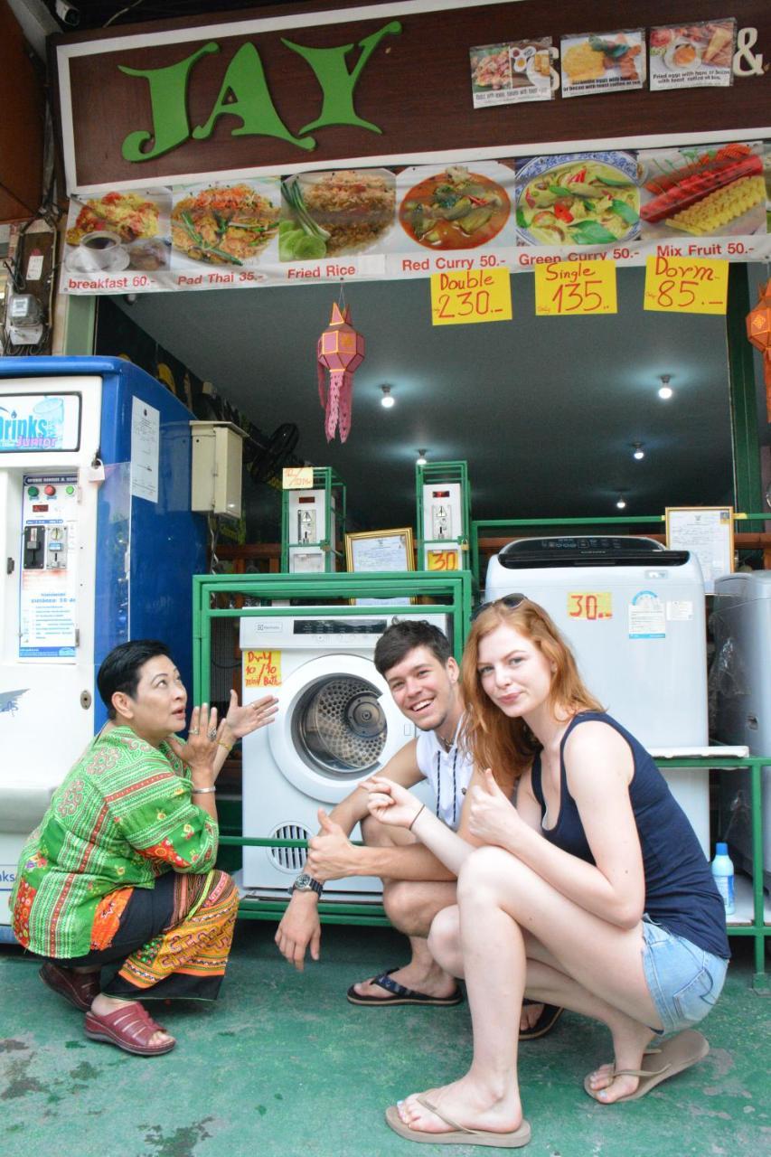 Jay Guesthouse And Restaurant (Adults Only) Chiang Mai Eksteriør billede